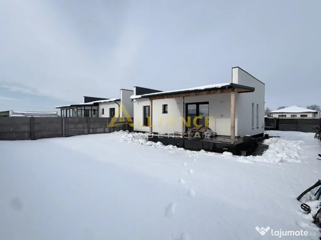 Casa Individuala - 3 camere - 2 bai - 371 mp teren 