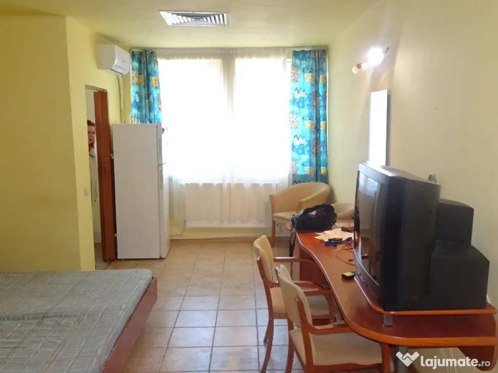 Vand garsoniera in Deva, zona Gojdu (Viitorului), etaj 1, mobilata, 