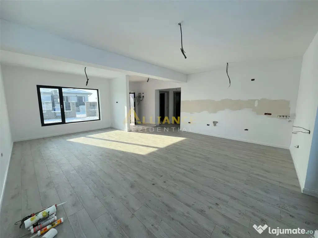 Casa 3 camere-2 bai-10 min de STV 