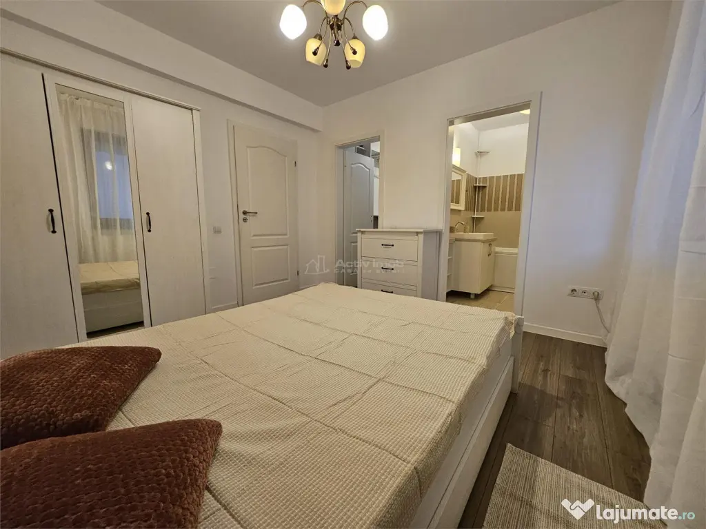 Apartament 4 camere - Calea Calarasilor / Strada Tepes Voda 