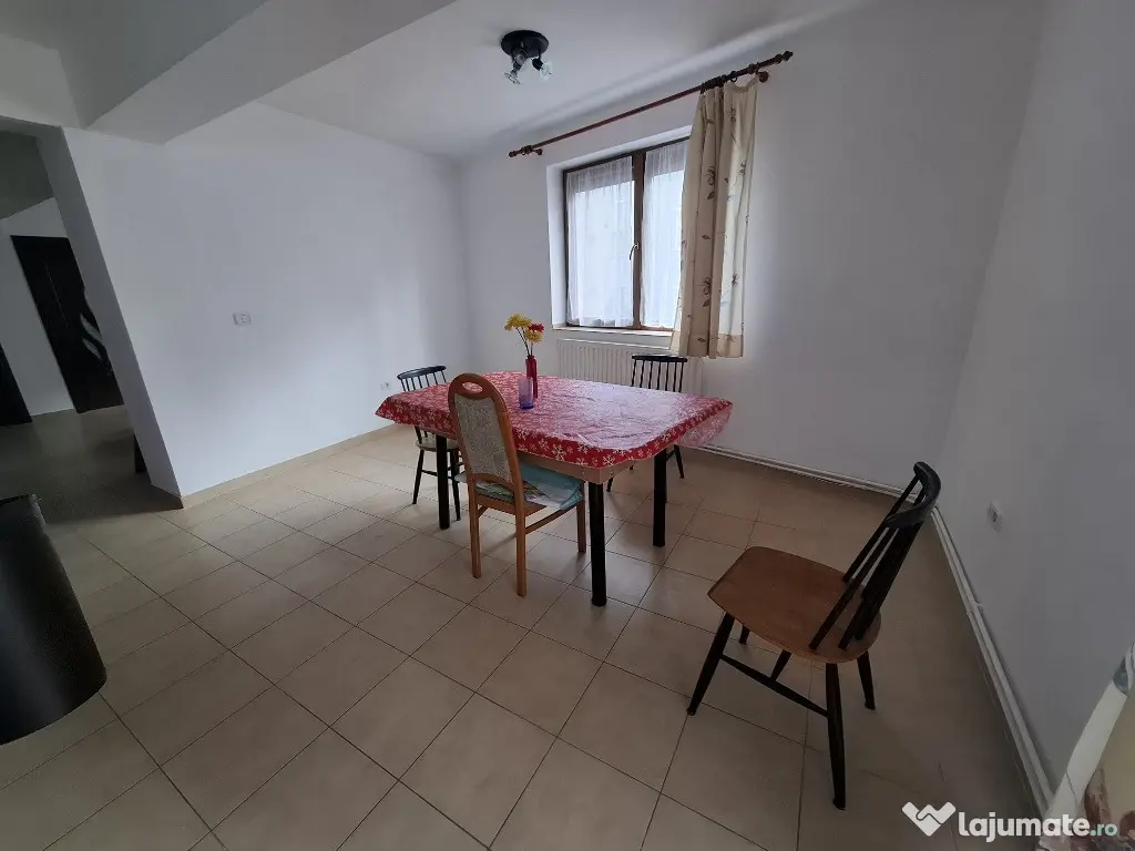 Inchiriez apartament 3 camere zona Fortuna ID:RH-44333-property