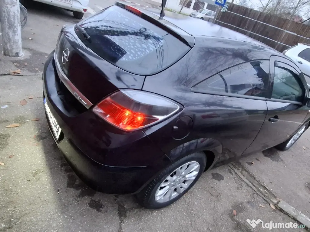 Opel Astra H GTC Turbo Coupe 1.6 Benzina 180 cp cod motor Z16LET același motor de pe Corsa Opc. 