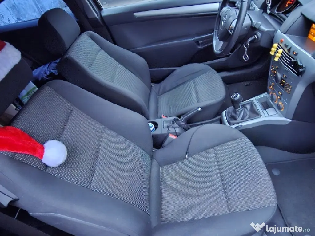 Opel Astra H GTC Turbo Coupe 1.6 Benzina 180 cp cod motor Z16LET același motor de pe Corsa Opc. 