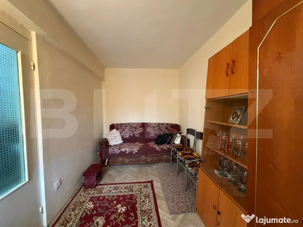 Apartament 2 camere, etaj 1, 37 mp, zona Micro III 