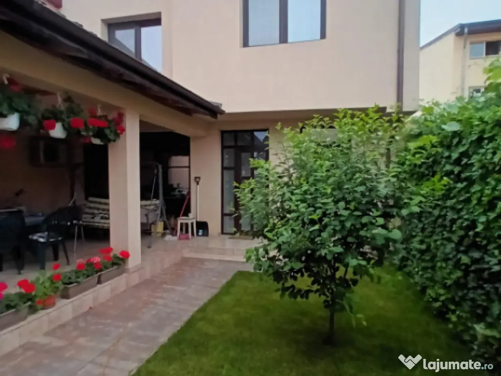 Vilă superba individuala, 220 mp construiti, 200 mp curte i 