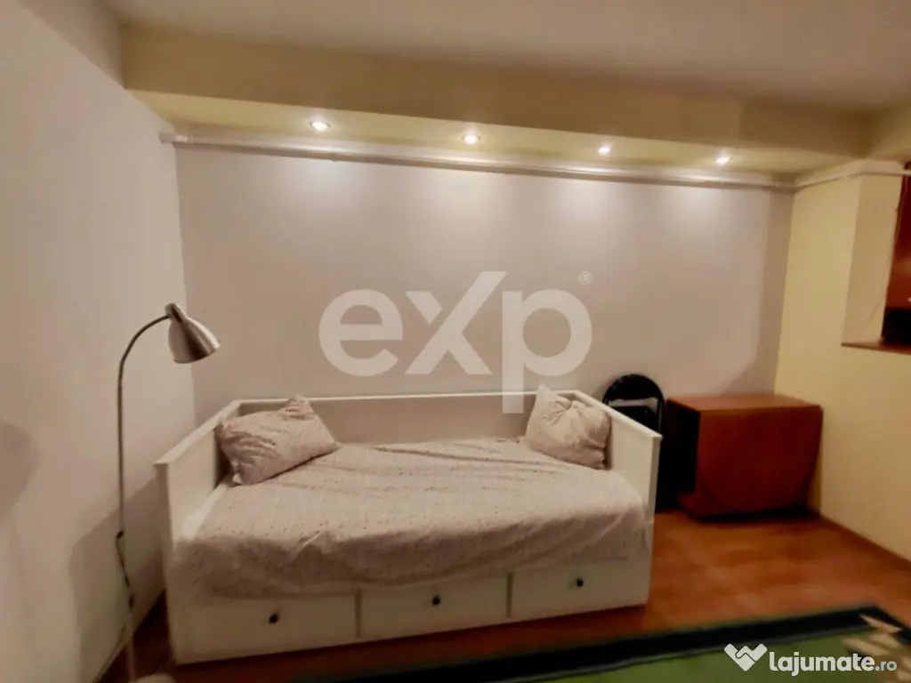 Garsoniera Grivitei - Mihai Viteazu- 34 mp- 300 Euro Pet Fre 