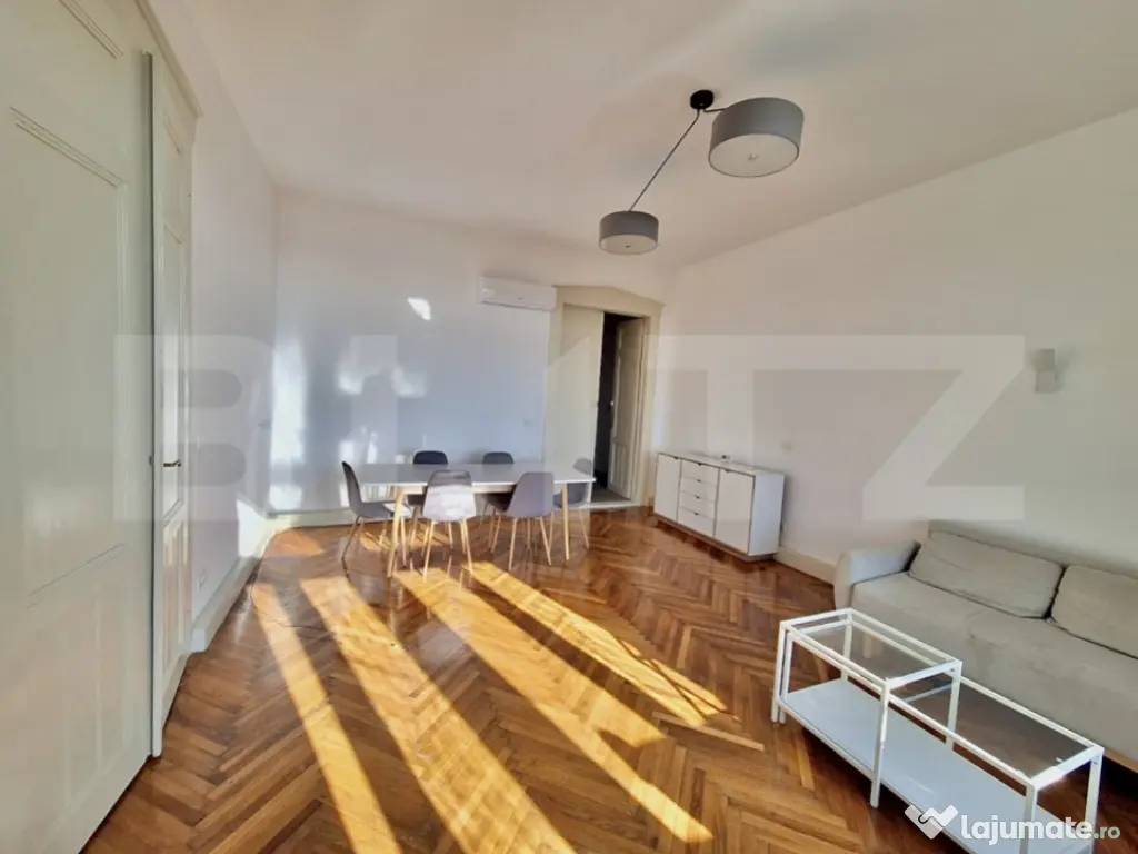 Apartament 2 camere, 77 mp, zona Centrala