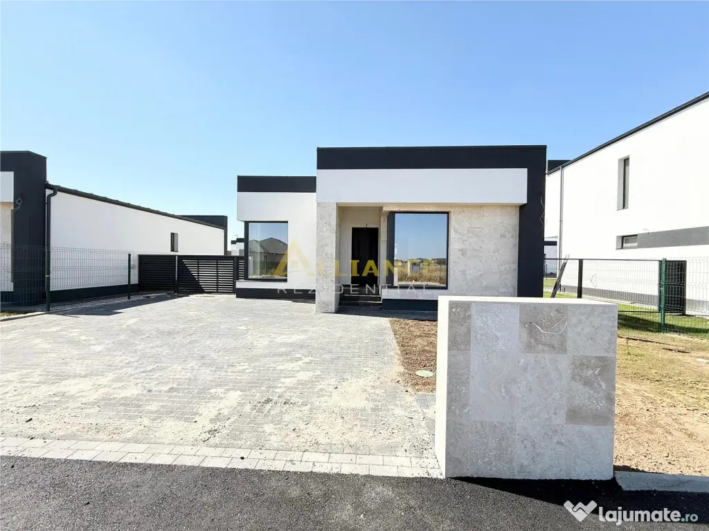 Casa individuala | Parter | 3-4 camere | 2 bai | Ansamblu re