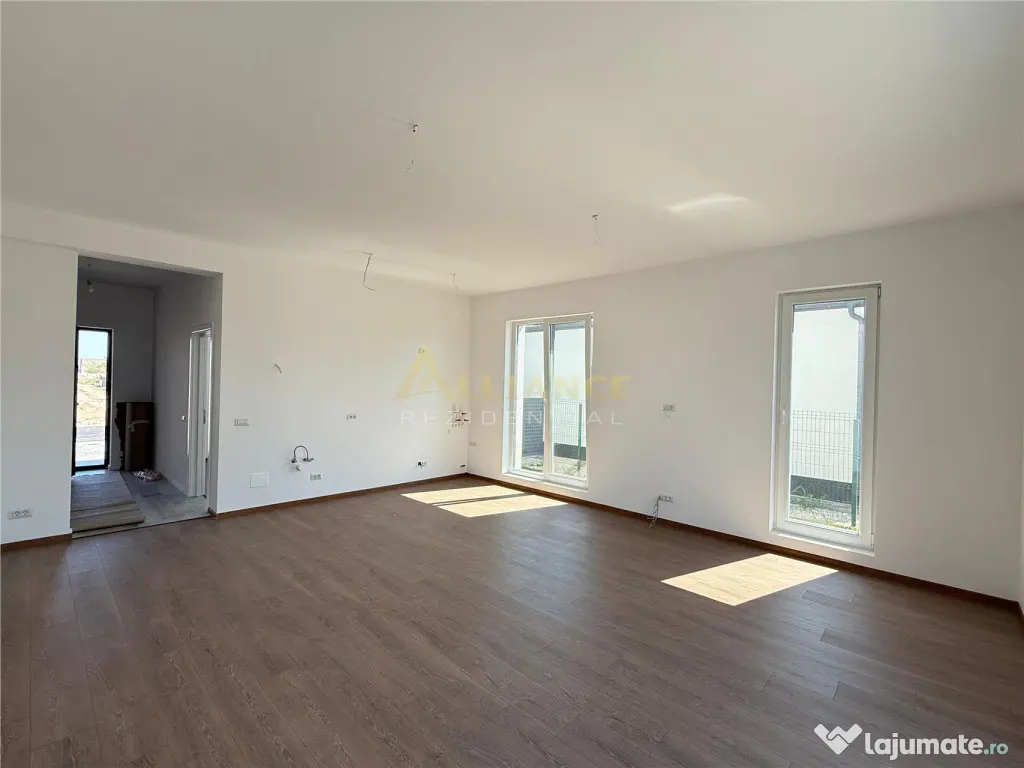 Casa individuala | Parter | 3-4 camere | 2 bai | Ansamblu re