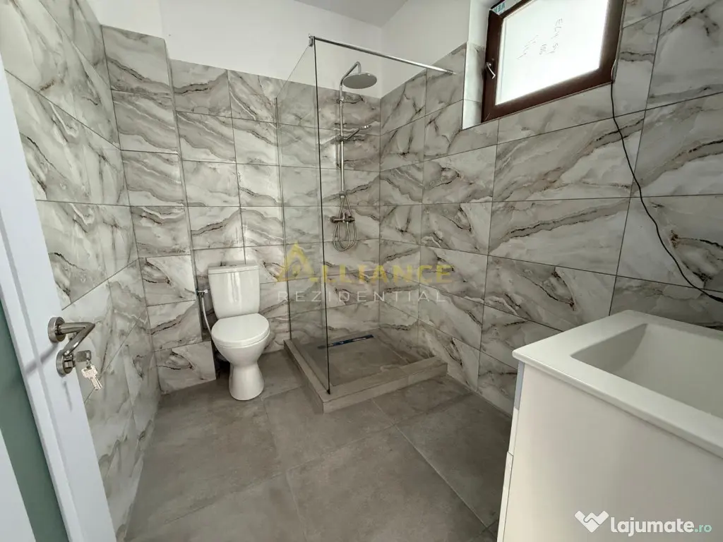 Vila individuala - 4 camere 2 bai - pod - incalzire pardosea 