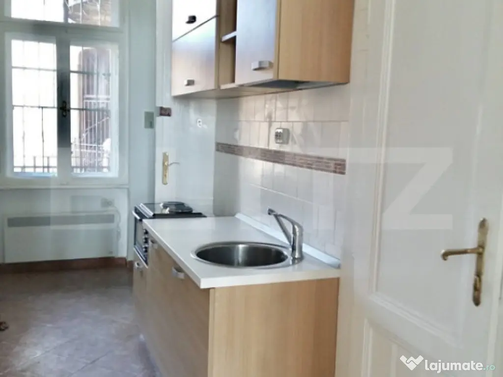 Apartament 1 camera, 42 mp, zona Neptun 