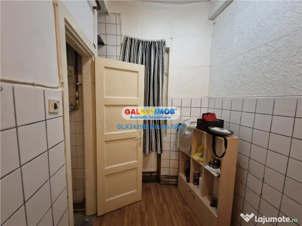 Apartament 2 camere semidecomandat Calea Victoriei