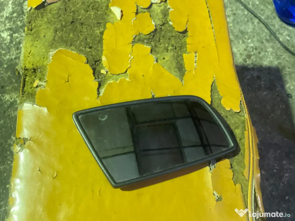 Oglindă dreapta BMW e 60/61 an 2006 