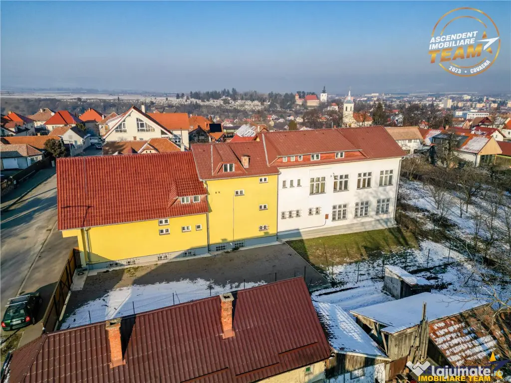 Imobil multifunctional, 566 mp utili, ideal productie, birou