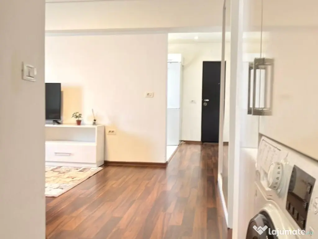 Proprietar ofer spre închiriere apartament 2-Camere Zona-Intim-Arad 