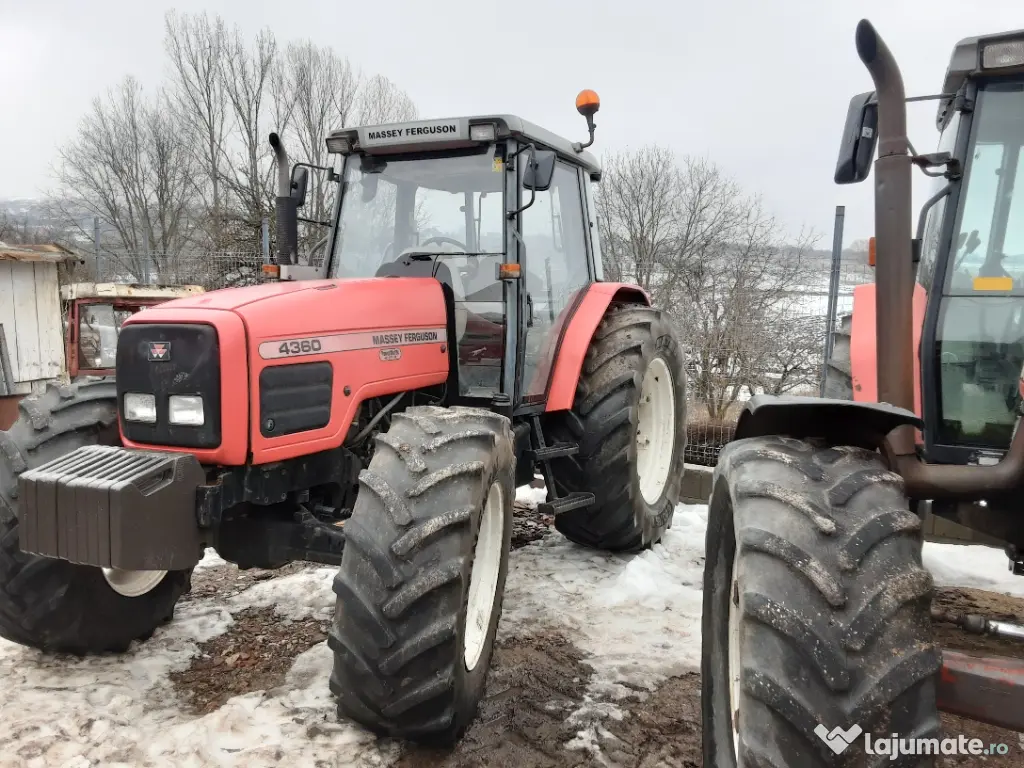 Tractor Massey-Ferguson 110 cp 