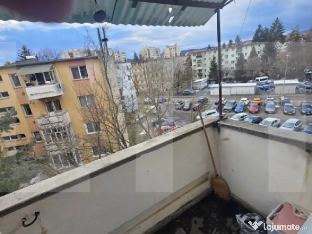 Apartament cu 2 camere 