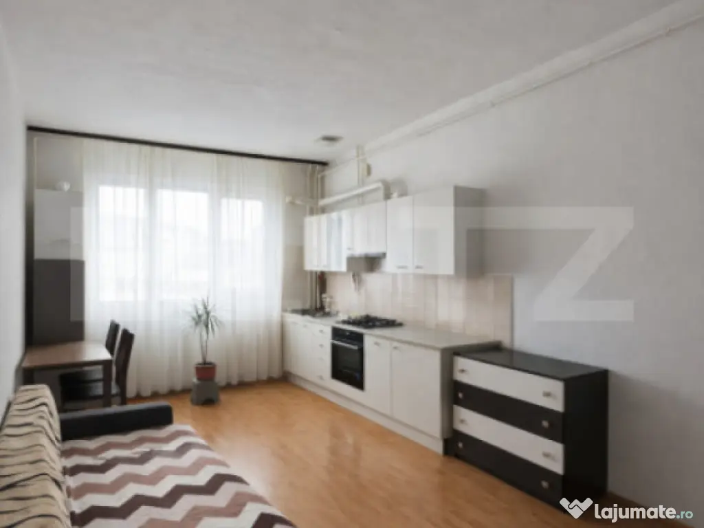 Apartament 2 camere, etaj intermediar, cu parcare, Dâmbul R 