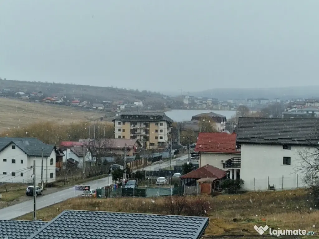 Apartament 3 camere de închiriat zona Valea lupului 