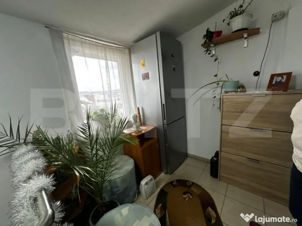 Apartament de 73mp cu terasa de 66mp zona Cetate