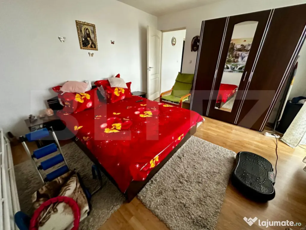 Apartament de 73mp cu terasa de 66mp zona Cetate