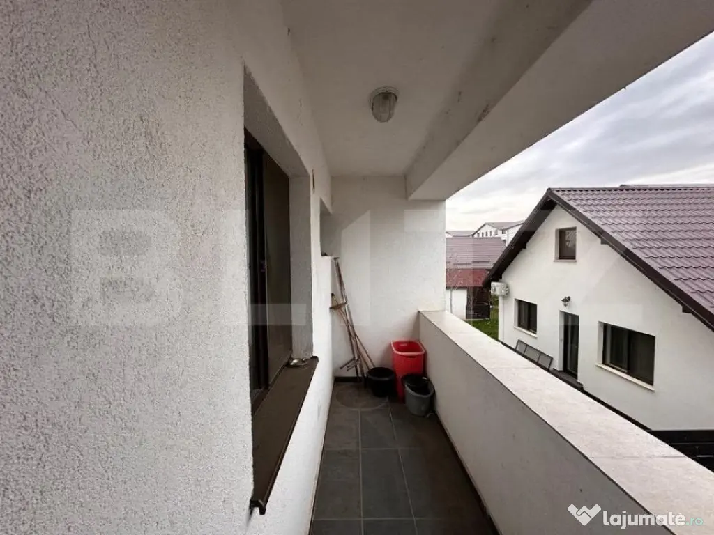 Apartament. 3 camere, 68mp,zona Magnolia