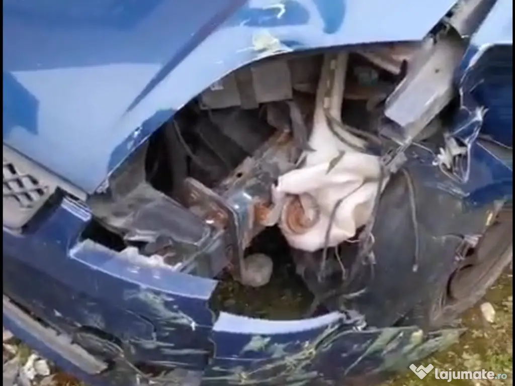 Ford Fiesta 1.3 benzina 2007, avariata motor perfect 