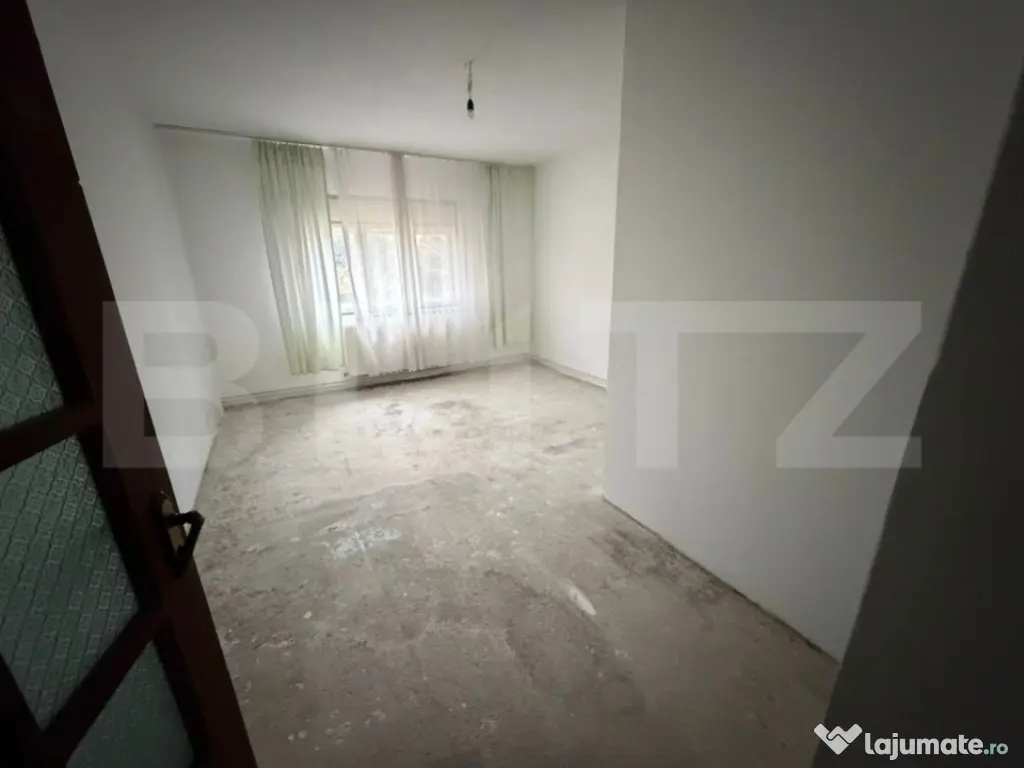 Casa renovabila Ghiroda la principala zona centrala 177mp ut