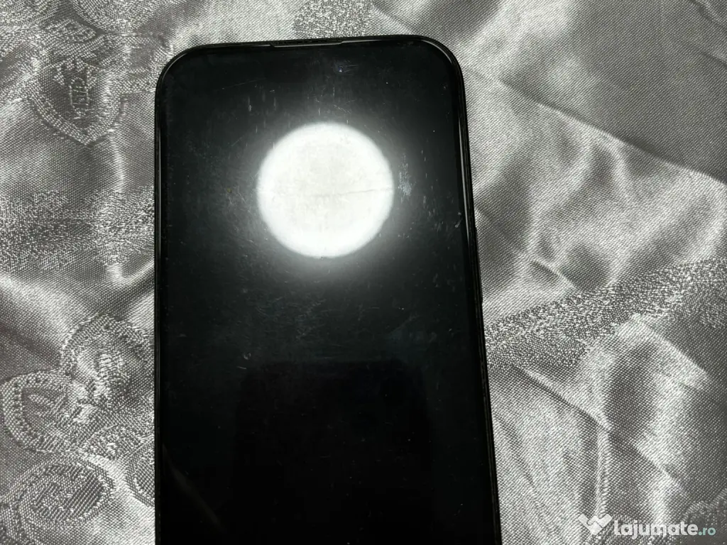 Se vinde la pachet iPhone 16 & 15 plus 