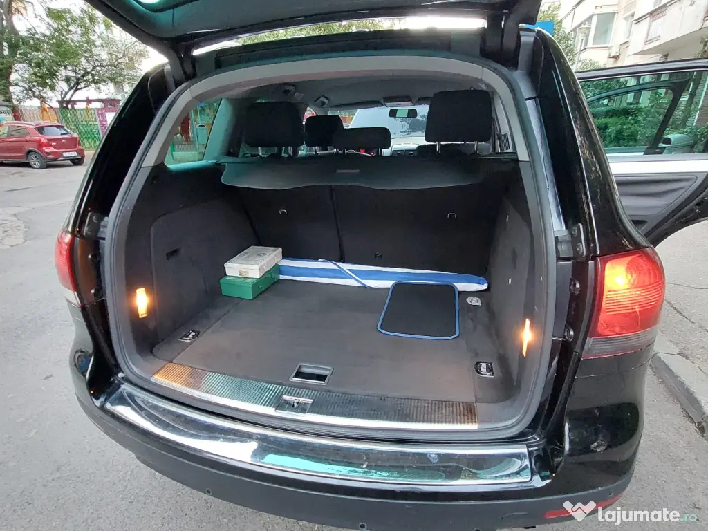 Touareg 174CP DIESEL tractiune integrala 2008