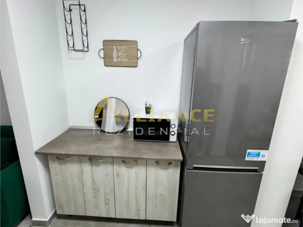 Apartament mobilat la Metrou Berceni, strada Biruintei 