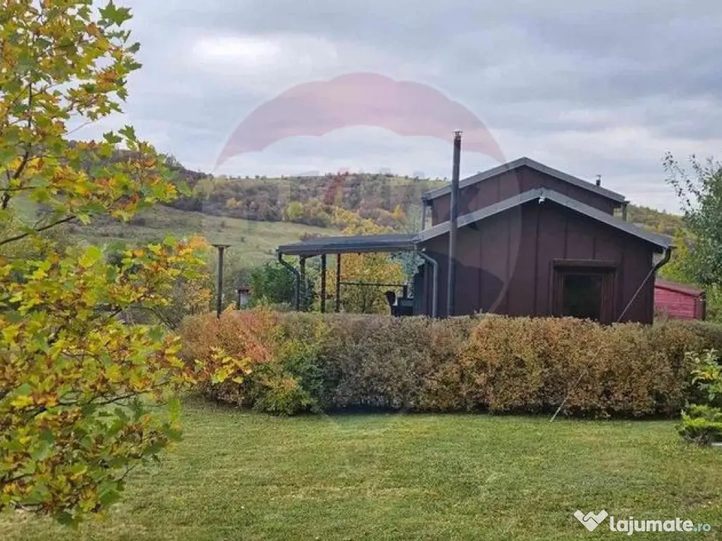 Casă / Vilă cu 2 camere de închiriat 