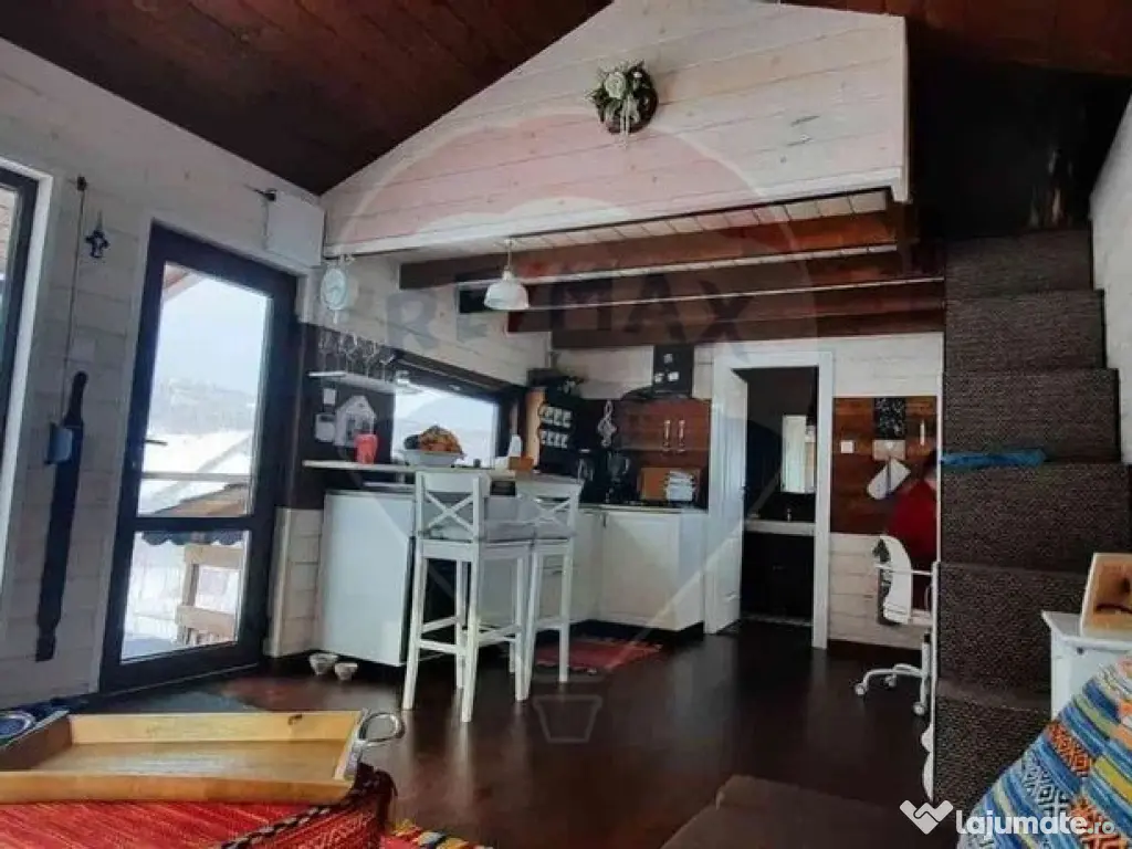 Casă / Vilă cu 2 camere de închiriat 