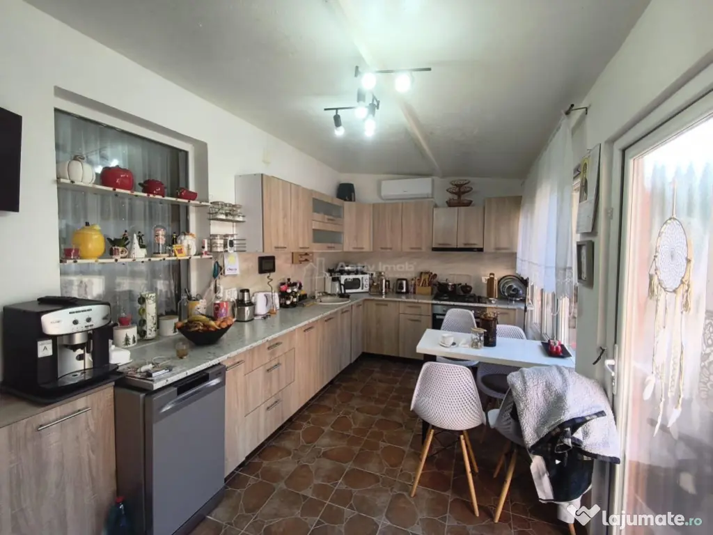 Resita Casa Cochet#259; Cartier Stavila