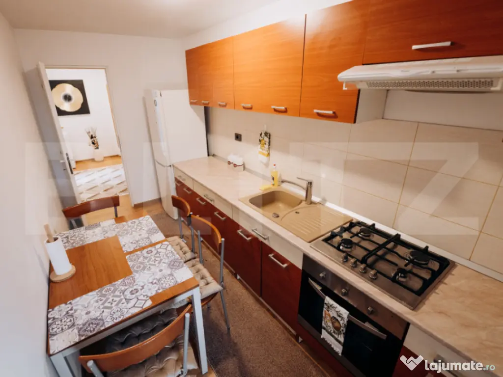 Oportunitate rară – Garsonieră modernă cu parcare și c