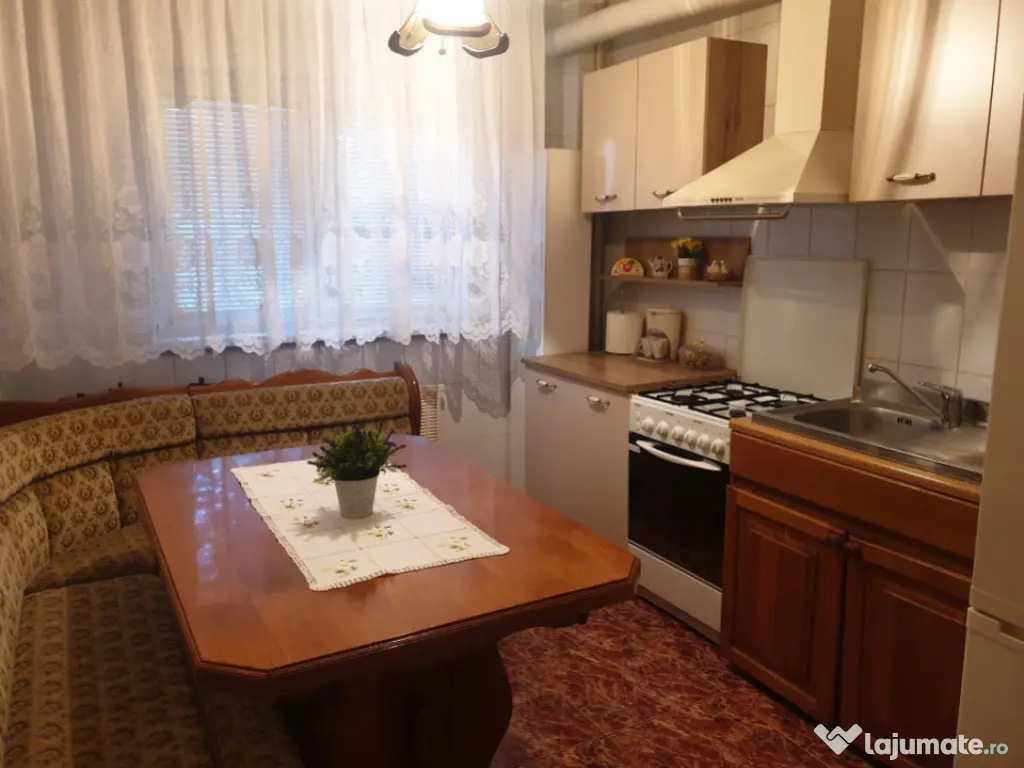 3 Camere - Bd. Chisinau nr. 15 