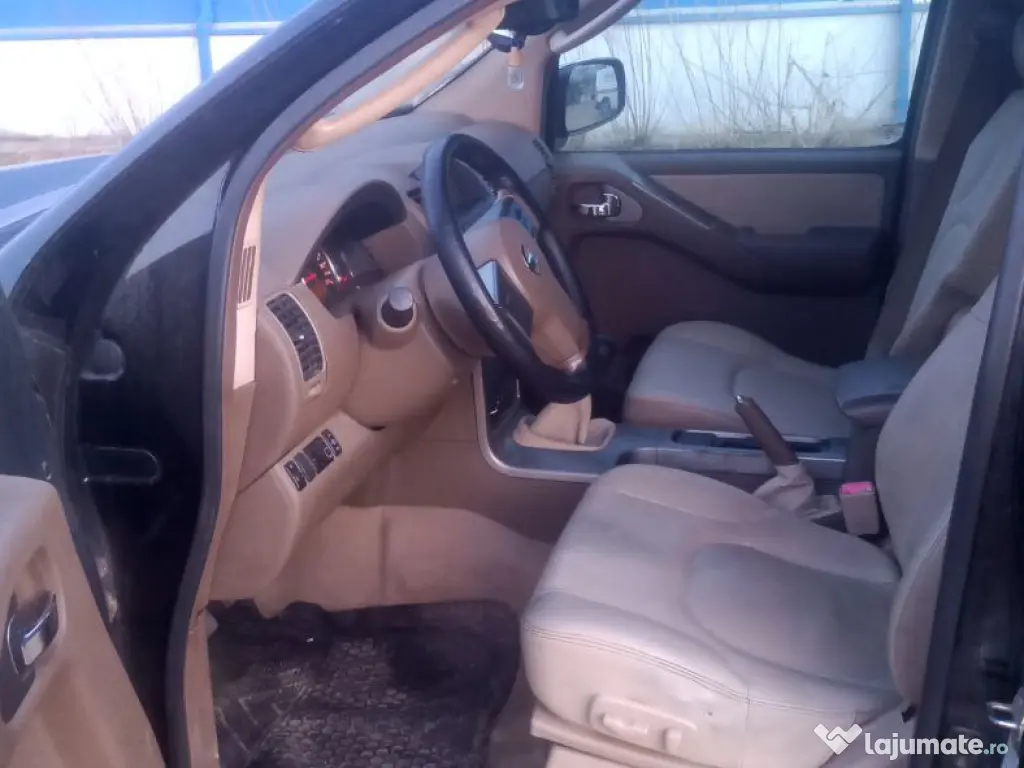 nissan Pathfinder 