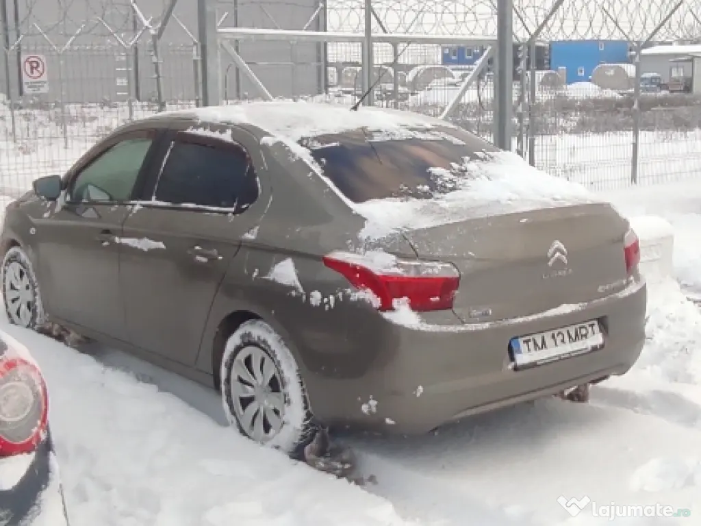 Vând Citroen Elysee din 2016 