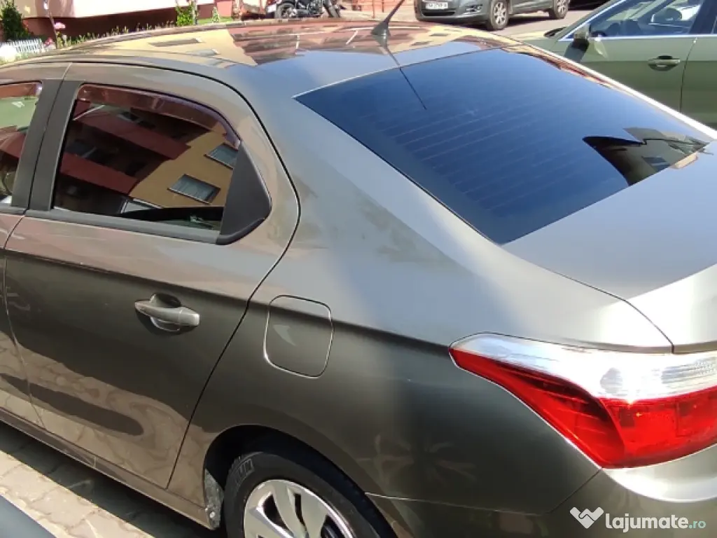 Vând Citroen Elysee din 2016 