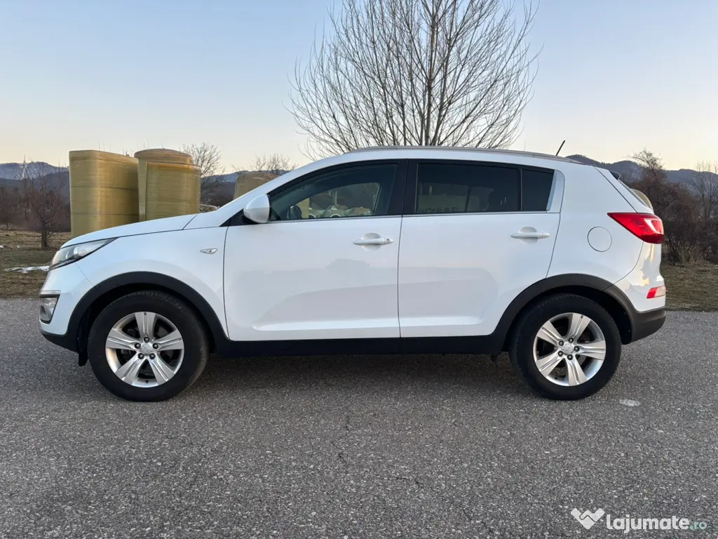 Kia Sportange SUV an 2014 diesel km 187000 carte Servis 