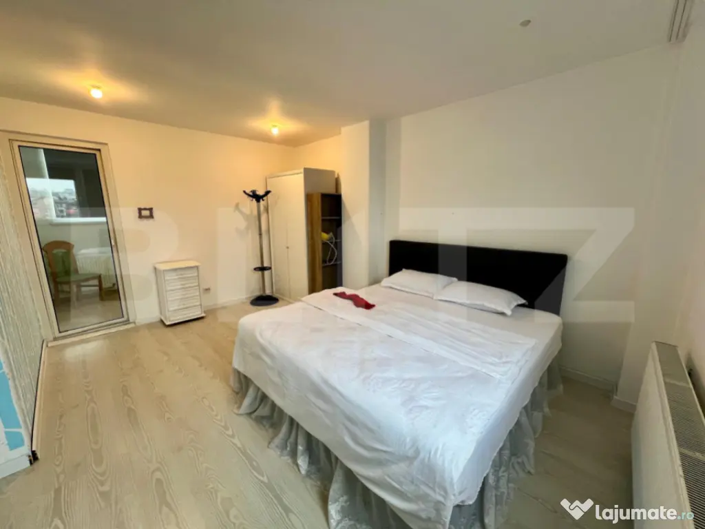 Apartament\Spatiu birou 2 camere, decomandat, 70 mp, central 