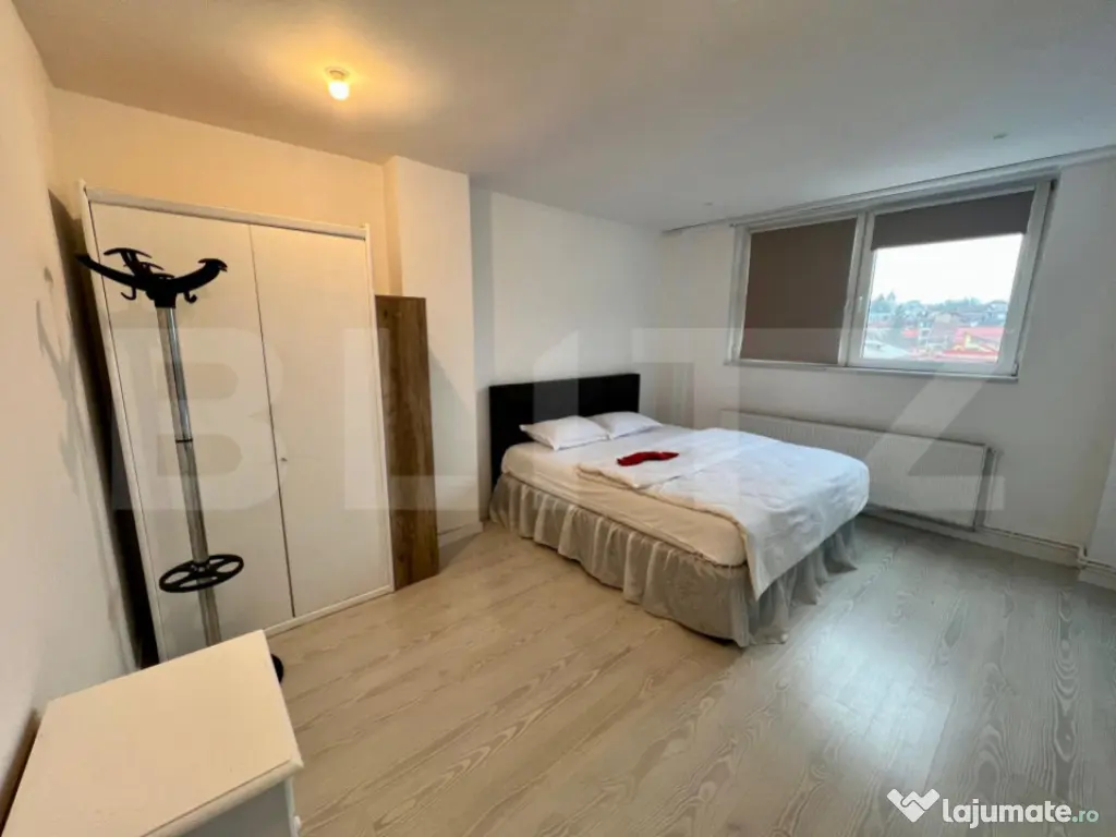 Apartament\Spatiu birou 2 camere, decomandat, 70 mp, central 