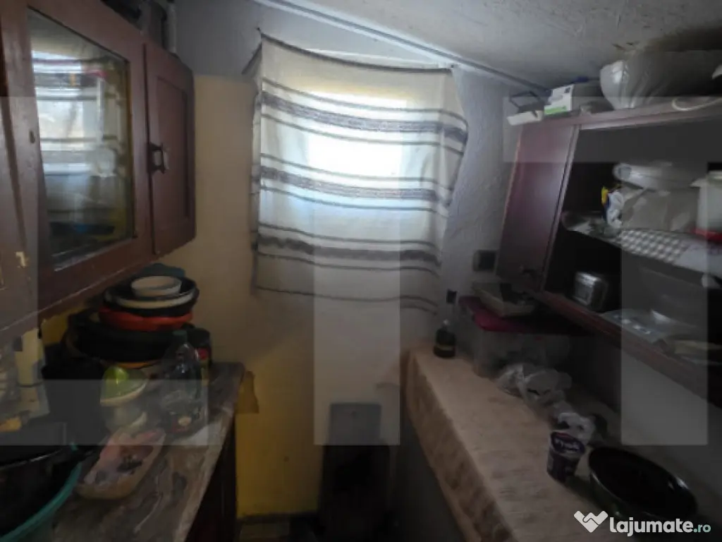 Casa individuala cu 3 camere intr-un teren generos