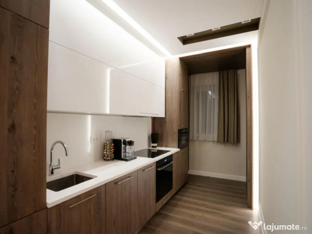 Apartament de lux,3 camere , etaj intermediar Radauti