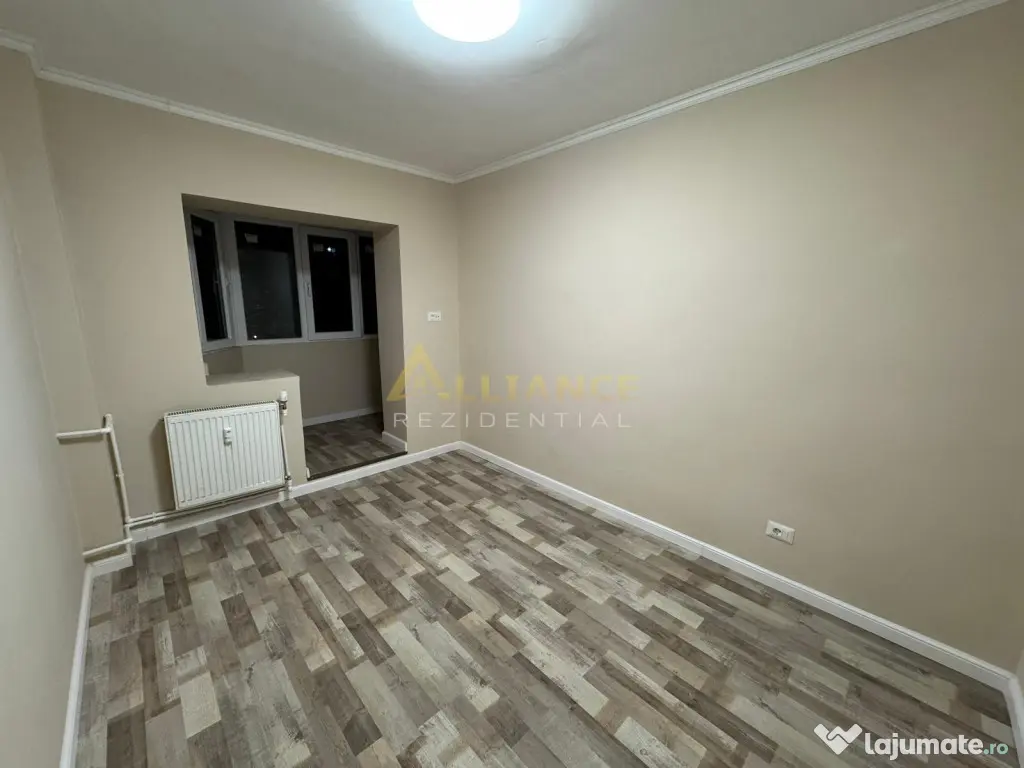 Apartament 3 camere, decomandat - 300 m de Metrou Aparatorii