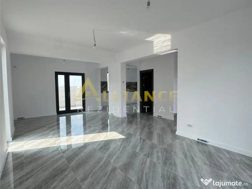 Teren 350mp - 4 Camere 3 Bai- Berceni - Gata de mutat 