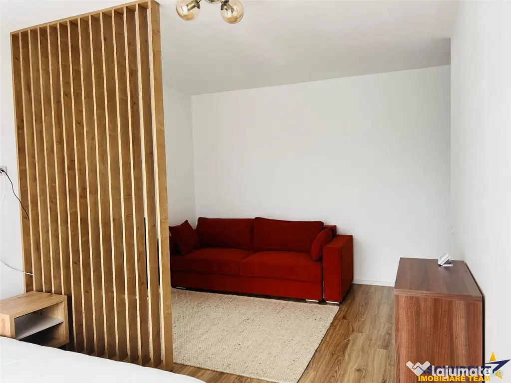 Decomandata,bloc nou,terasa,loc parcare, aria Coresi,Tractor 