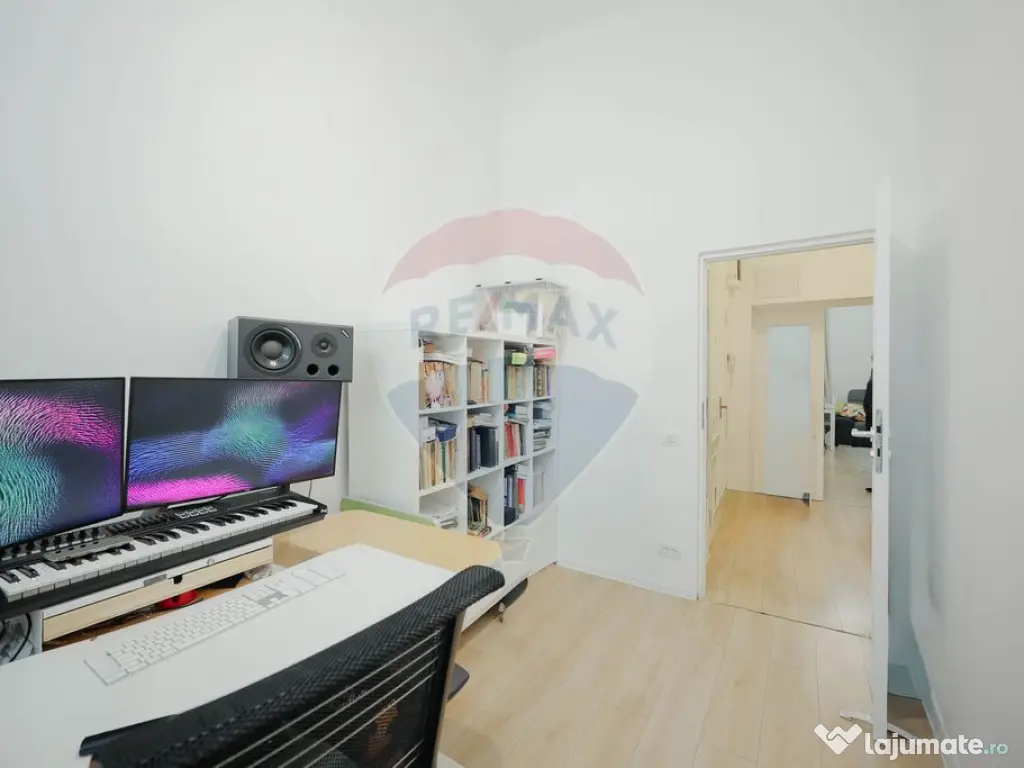 Apartament cu 3 camere de vânzare, clădire istorică, u...