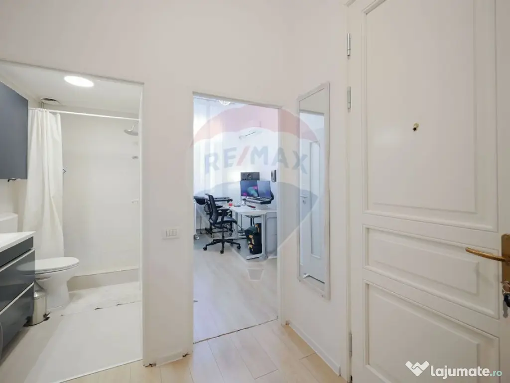 Apartament cu 3 camere de vânzare, clădire istorică, u...