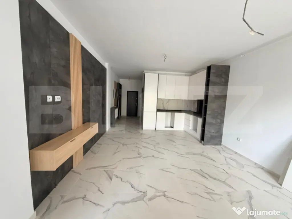 Apartament de vânzare – Cartier Izvor, 3 CAMERE 136500 E 